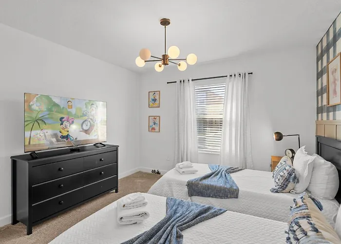 Amazing 4 Bed Home W Private Pool Close To Disney 1180King